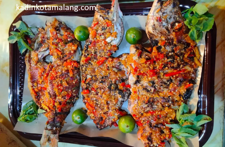 Kuliner Ambon Lezatnya Ikan Bakar Rica